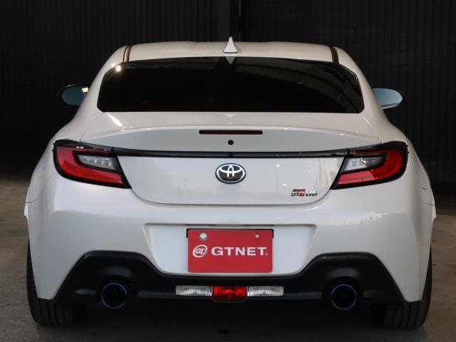 ＧＲ８６ ＳＺ　ワンオーナー　アプライドＢ　ＨＫＳマフラー　純正１７アルミ　ＬＥＤライト　ケンウッド９インチナビ　バックカメラ　ＥＴＣ　ドライブレコーダー（8枚目）