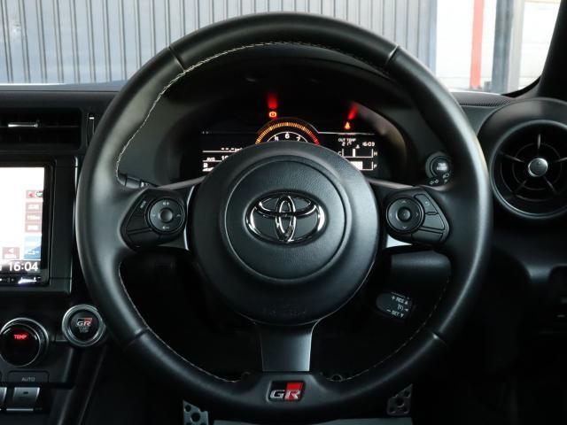 ＧＲ８６ ＳＺ　ワンオーナー　アプライドＢ　ＨＫＳマフラー　純正１７アルミ　ＬＥＤライト　ケンウッド９インチナビ　バックカメラ　ＥＴＣ　ドライブレコーダー（12枚目）