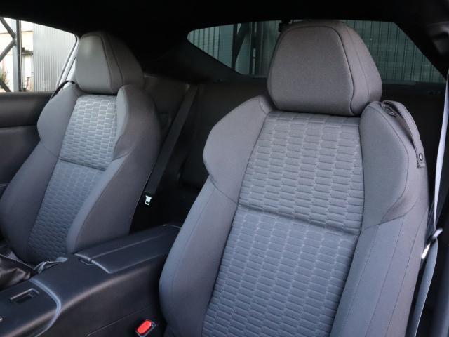 ＧＲ８６ ＳＺ　ワンオーナー　アプライドＢ　ＨＫＳマフラー　純正１７アルミ　ＬＥＤライト　ケンウッド９インチナビ　バックカメラ　ＥＴＣ　ドライブレコーダー（13枚目）