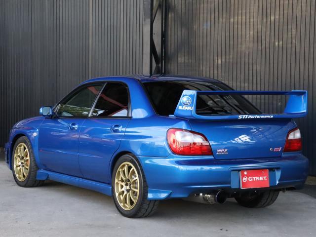 インプレッサ ＷＲＸ　ＳＴｉリミテッド　ＨＫＳタービン・マフラー　ＯＨＬＩＮＳ車高調ラ・アンスポーツカーボンボンネット　アドバン１７アルミ　追加メーター（6枚目）