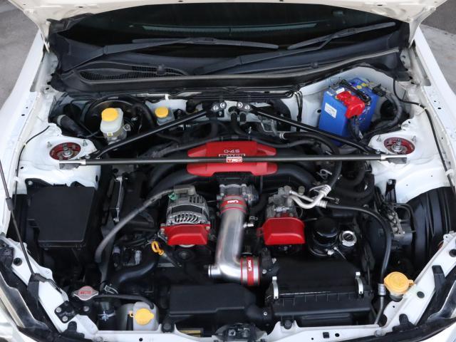 ８６ ＧＴ　リミテッド　アプライドＣ型　ＲＯＷＥＮリアウィング　ＷＯＲＫＥＭＯＴＩＯＮ１８ＡＷ　柿本マフラー　社外エアロ　ハーフレザーシート　シートヒーター　純正ＳＤナビ　バックカメラ（9枚目）