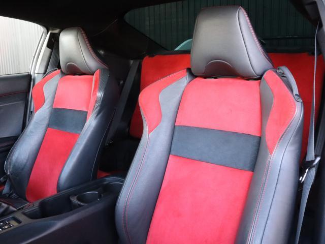 ８６ ＧＴ　リミテッド　アプライドＣ型　ＲＯＷＥＮリアウィング　ＷＯＲＫＥＭＯＴＩＯＮ１８ＡＷ　柿本マフラー　社外エアロ　ハーフレザーシート　シートヒーター　純正ＳＤナビ　バックカメラ（13枚目）