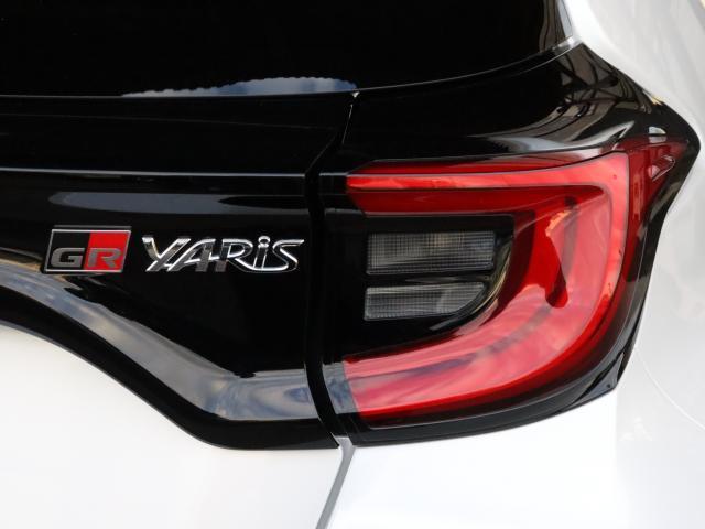 ＧＲヤリス ＲＺ　ハイパフォーマンス　ワンオーナー　ＧＲスポイラー（Ｆ／Ｓ）　ＨＫＳマフラー　安全予防ＰＫＧ　ＧＲアップグレード　純正ＢＢＳ製１８アルミ　純正ナビ　バックカメラ　ＥＴＣ　ドライブレコーダー（18枚目）