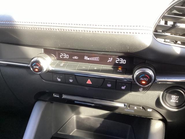 １．８　ＸＤ　Ｐｒｏａｃｔｉｖｅ　Ｔｏｕｒｉｎｇ　Ｓｅｌｅｃ　マツコネナビ　ＡＣＣ　ナビ＆ＴＶ　記録簿付　Ｂｌｕｅｔｏｏｔｈ接続　ＬＥＤ　ＥＴＣ付き　ＤＶＤ　ワンオーナー　ドラレコ　禁煙車　フルセグＴＶ　パワーシート　衝突安全ボディ　スマートキー　バックカメラ(30枚目)