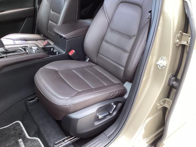 ＣＸ－５ ２．２　ＸＤ　Ｅｘｃｌｕｓｉｖｅ　Ｍｏｄｅ　４ＷＤ　１０．２５インチセンターディスプレイ　衝突被害軽減ブレーキ　ＡＴ誤発進抑制制御　レーンキープアシスト　車線逸脱警報　ブラインドスポットモニタリング　カープレイ対応　１オーナー車　地デジ　レーンキープ（9枚目）