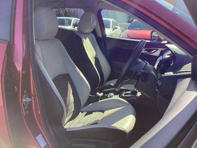 ＣＸ－３ １．５　ＸＤ　Ｔｏｕｒｉｎｇ　Ｌ－Ｐａｃｋａｇｅ　４ＷＤ　７インチＷＶＧＡセンターディスプレイ　車線逸脱警報システム　スマートシティブレーキサポート付　リアカメラ　本革シート　追従クルコン　Ｄターボ　ＬＥＤライト　ＡＷＤ　イモビライザー　横滑り防止　記録簿（7枚目）