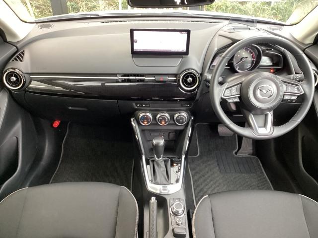 ＭＡＺＤＡ２ １．５　１５ＢＤ　パノラマモニタ　ブルートゥース　スマートシティブレーキサポート　前後ソナー　レーダークルーズ　ＬＥＤヘッドランプ　フルセグＴＶ　ワンオーナー　バックカメラ　ＥＴＣ　アドバンストキー　ＵＳＢ　エアコン（2枚目）