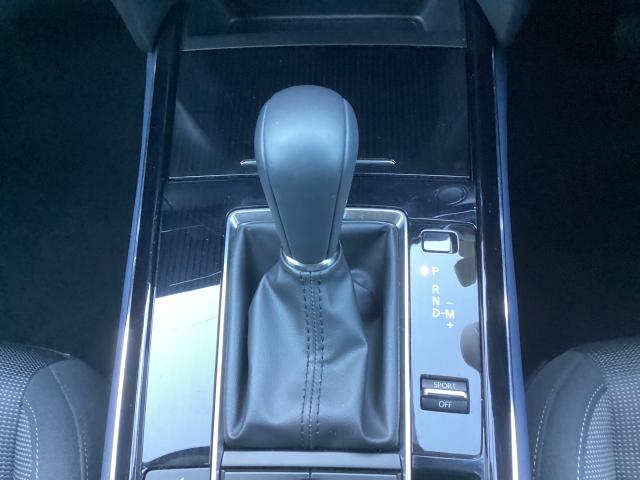 ＣＸ－３０ ２０Ｓ　ＰＲＯＡＣＴＩＶＥ　Ｔｏｕｒｉｎｇ　Ｓｅｌｅｃｔｉｏ　８．８インチセンターディスプレイ　３６０度ビューモニター　ＡＴ誤発進抑制制御　車線逸脱警報　ブラインドスポットモニタリング　カープレイ対応　Ｂｌｕｅｔｏｏｔｈオーディオ　電動テールゲート　衝突軽減装置（19枚目）