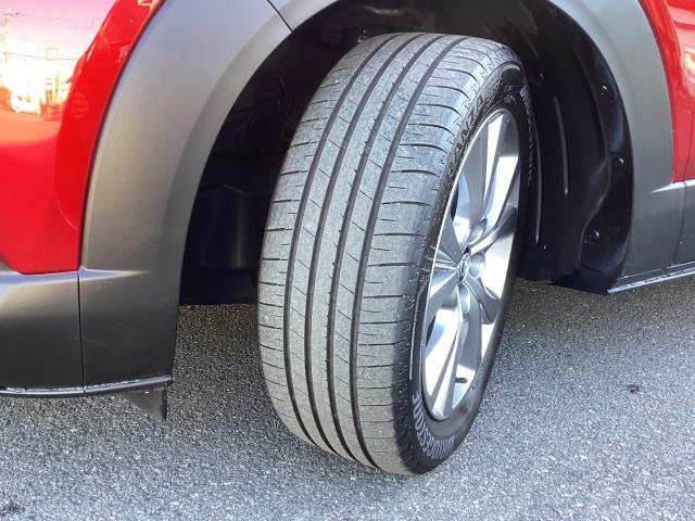 ＣＸ－３０ ２０Ｓ　ＰＲＯＡＣＴＩＶＥ　Ｔｏｕｒｉｎｇ　Ｓｅｌｅｃｔｉｏ　８．８インチセンターディスプレイ　３６０度ビューモニター　ＡＴ誤発進抑制制御　車線逸脱警報　ブラインドスポットモニタリング　カープレイ対応　Ｂｌｕｅｔｏｏｔｈオーディオ　電動テールゲート　衝突軽減装置（33枚目）