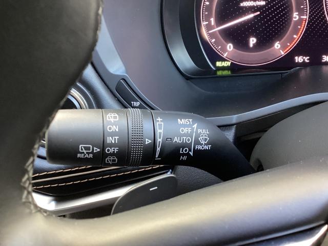 ＣＸ－６０ ３．３　ＸＤ　ＨＹＢＲＩＤ　Ｅｘｃｌｕｓｉｖｅ　Ｓｐｏｒｔｓ　Ｄｒｉｖｅｒ　Ｐｅｒｓｏｎａｌｉｚａｔｉｏｎ　Ｓｙｓｔｅｍ　Ｐａｃｋａｇｅ　レーンアシスト　ワンオーナ　ＭＲＣＣ　ドラレコ　エアシート　本革シート　スマートキー　横滑り防止装置　Ｂｌｕｅｔｏｏｔｈ（22枚目）