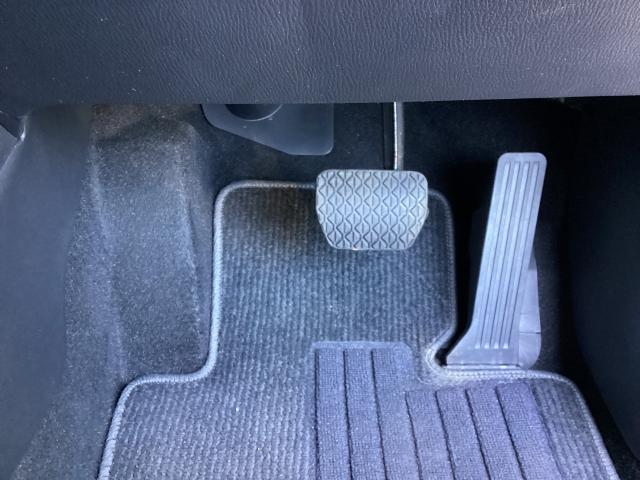 ＭＡＺＤＡ２ １５ＢＤ（Ｂｌａｃｋ）　Ｍａｚｄａ　Ｃｏｎｎｅｃｔ／３６０°　Ｓａｆｅｔｙ／Ｓａｆｅｔｙ　Ｃｒｕｚ／Ｗｏｒｍ　Ｃｏｍｆｏｒｔ　Ｐａｃｋａｇｅ　パノラマモニタ　ブルートゥース　スマートシティブレーキサポート　前後ソナー　禁煙（34枚目）