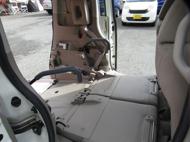 Ｎ－ＢＯＸ＋ Ｇ・ターボパッケージ　車イス仕様車　福祉車輌　車イス電動固定ウィンチ　手すり　　両側パワースライドドア　パドルシフト　デジタルルームミラータイプ前後ドライブレコーダー　クルーズコントロール　ＥＴＣ　純正ＨＩＤ（36枚目）