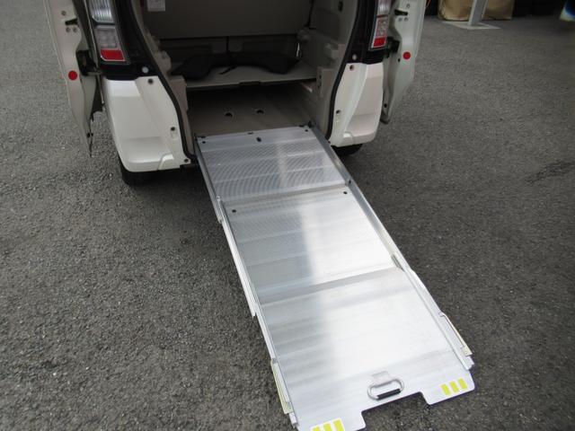 Ｎ－ＢＯＸ＋ Ｇ・ターボパッケージ　車イス仕様車　福祉車輌　車イス電動固定ウィンチ　手すり　　両側パワースライドドア　パドルシフト　デジタルルームミラータイプ前後ドライブレコーダー　クルーズコントロール　ＥＴＣ　純正ＨＩＤ（39枚目）