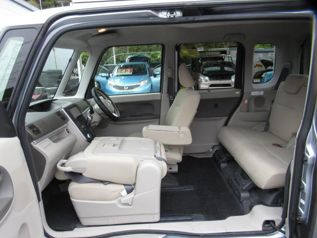 タント Ｘ　スマートセレクションＳＮ　ピラーレスパノラマオープン電動スライドドア　スマートキー　パナソニックメモリーナビＴＶ　ブルートゥース対応　バックカメラ　ステアリングリモコン対応　オートライト　タイミングチェーン（4枚目）