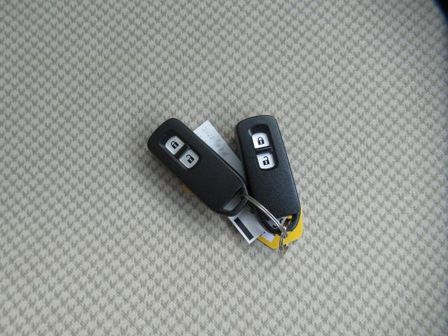 Ｎ－ＯＮＥ Ｇ・Ｌパッケージ　禁煙車　純正ナビ　バックカメラ　前後ドライブレコーダー　スマートキー　モデューロ１４インチＡＷ　純正ＨＩＤ（13枚目）