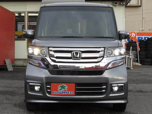 Ｎ－ＢＯＸカスタム Ｇ　ＳＳパッケージ　後期型　禁煙車　両側パワスラ　純正ナビＴＶ　ブルートゥース対応　バックカメラ　ＥＴＣ　ドライブレコーダー　シートヒーター　スマートキー　純正ＨＩＤ　ＬＥＤフォグランプ　タイミングチェーン（4枚目）