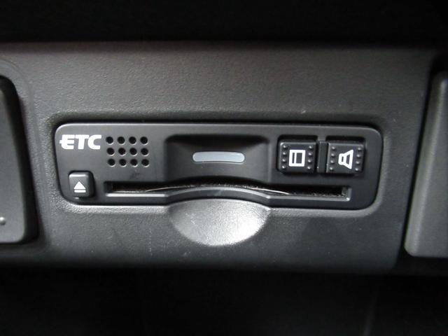 Ｎ－ＢＯＸカスタム Ｇ　ＳＳパッケージ　後期型　禁煙車　両側パワスラ　純正ナビＴＶ　ブルートゥース対応　バックカメラ　ＥＴＣ　ドライブレコーダー　シートヒーター　スマートキー　純正ＨＩＤ　ＬＥＤフォグランプ　タイミングチェーン（12枚目）