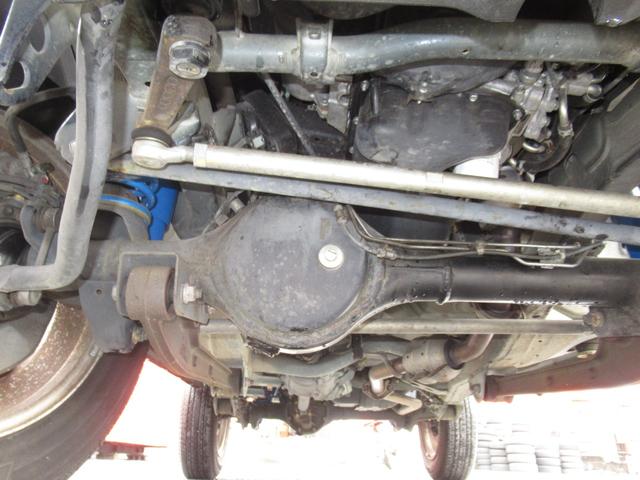 ジムニー XC 9型 5速MT モンスターサスショック ステンレスエアインテークパイプ ETC パイオニアCD/USBデッキ キーレス 電格ミラー 純正フォグランプ 純正16インチAW タイミングチェーン(34枚目)