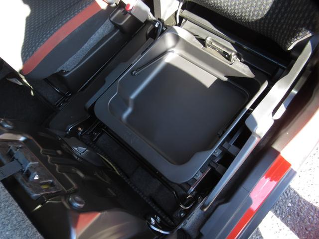 支払総額には整備・法定・諸手続費用すべてが含まれてます。圏内登録（多摩・八王子・横浜・相模）であれば店頭乗出し金額！圏外の方も店頭納車なら青森〜広島ナンバーは＋２万円です♪トータル総額でお比べ下さい！