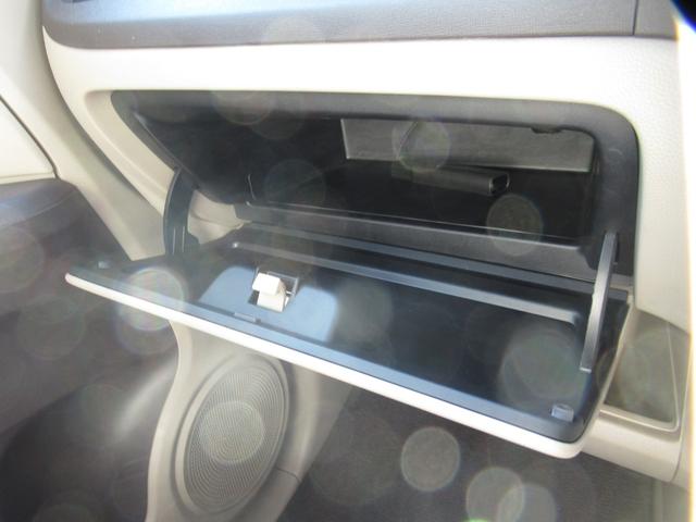 N-ONE G・Aパッケージ 禁煙車 衝突被害軽減ブレーキ クラッツィオレザーシートカバー 純正ナビTV ブルートゥース対応 バックカメラ ステアリングリモコン スマートキー オートライト 純正HID(23枚目)