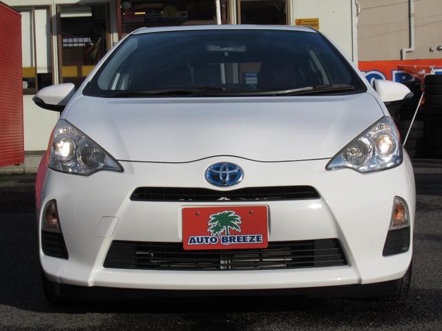 アクア Ｇ　スマートキー／ＴＲＣ／純正ＣＤ／ナノイーエアコン／運転席助手席シートヒーター／オートライト（4枚目）