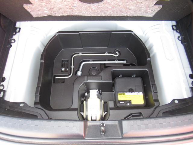 アクア Ｇ　スマートキー／ＴＲＣ／純正ＣＤ／ナノイーエアコン／運転席助手席シートヒーター／オートライト（31枚目）