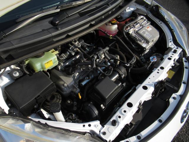 アクア Ｇ　スマートキー／ＴＲＣ／純正ＣＤ／ナノイーエアコン／運転席助手席シートヒーター／オートライト（34枚目）