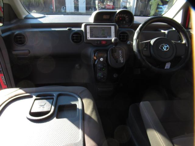 ポルテ Ｇ　禁煙車／パワースライドドア／シートヒーター／純正ＳＤナビＴＶ／ブルートゥース対応／ステアリングリモコン／バックカメラ／ＥＴＣ／ナノイーエアコン／社外１５インチＡＷ／タイミングチェーン（6枚目）