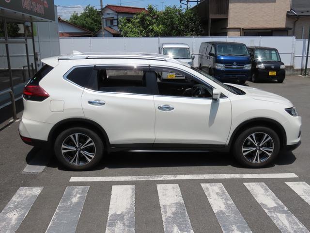 エクストレイル ２０Ｘｉ　２列・４ＷＤ・デカナビ　アルパイン・ＥＴＣ・アラウンドビューモニター（全方位カメラ）・禁煙車・ワンオーナー・自社下取り（19枚目）