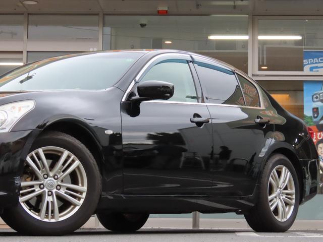 スカイライン 250GT 純正ナビ・バックモニター・ETC・ワンオーナー・禁煙車(14枚目)