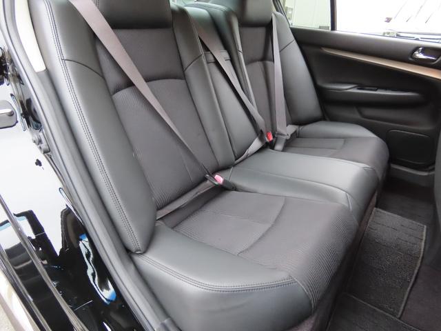 スカイライン 250GT 純正ナビ・バックモニター・ETC・ワンオーナー・禁煙車(33枚目)