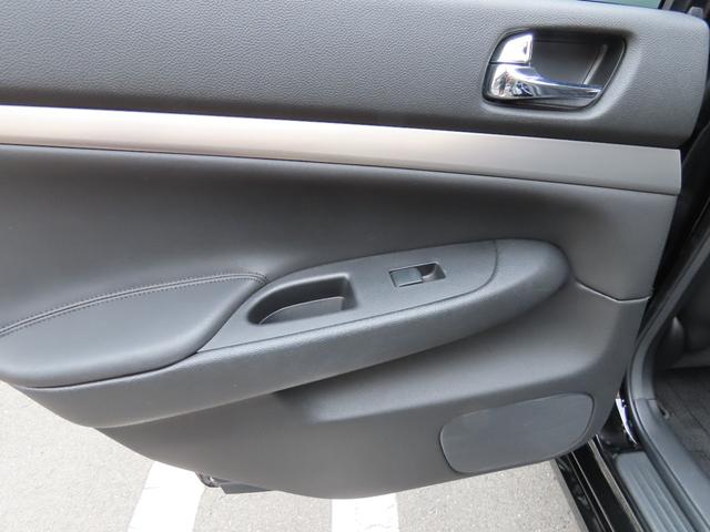 スカイライン 250GT 純正ナビ・バックモニター・ETC・ワンオーナー・禁煙車(41枚目)