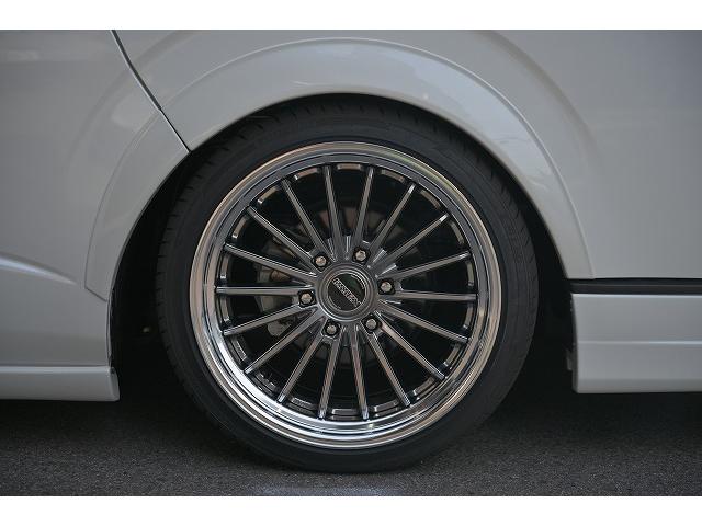 ハイエースバン スーパーＧＬ　ダークプライムＩＩ　ディーゼル車／パノラミックビューモニター／デュアルパワースライドドア／デジタルインナーミラー／ＥＳＳＥＸアルミホイール／ローダウン／ベッド付き／ＥＴＣ／ナビ（80枚目）