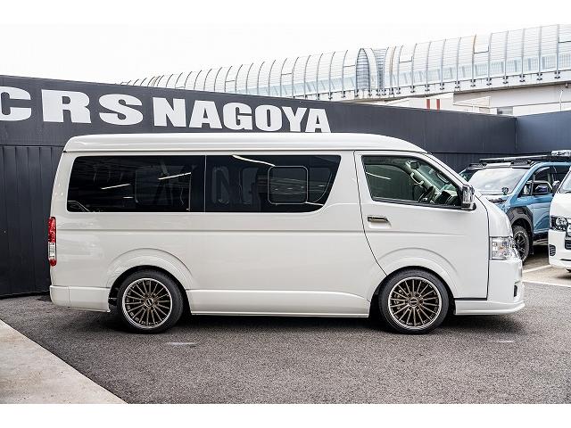 ハイエースワゴン ＧＬ　新車未登録／３ナンバー／１０人乗り／パノラミックビューモニター／デジタルインナーミラー／ＥＳＳＥＸアルミホイール／ローダウン／ＡＬＰＩＮＥ　ＢＩＧＸナビ／ＥＴＣ／電動スライドドア（10枚目）