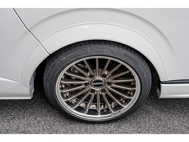 ハイエースワゴン ＧＬ　新車未登録／３ナンバー／１０人乗り／パノラミックビューモニター／デジタルインナーミラー／ＥＳＳＥＸアルミホイール／ローダウン／ＡＬＰＩＮＥ　ＢＩＧＸナビ／ＥＴＣ／電動スライドドア（24枚目）