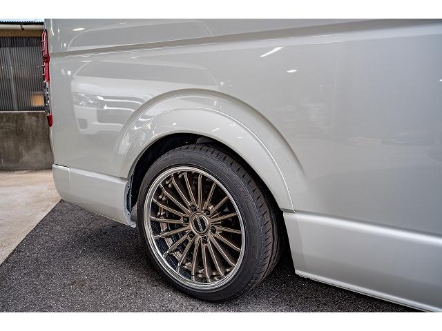ハイエースワゴン ＧＬ　新車未登録／３ナンバー／１０人乗り／パノラミックビューモニター／デジタルインナーミラー／ＥＳＳＥＸアルミホイール／ローダウン／ＡＬＰＩＮＥ　ＢＩＧＸナビ／ＥＴＣ／電動スライドドア（25枚目）