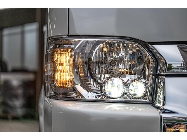 ハイエースワゴン ＧＬ　新車未登録／３ナンバー／１０人乗り／パノラミックビューモニター／デジタルインナーミラー／ＥＳＳＥＸアルミホイール／ローダウン／ＡＬＰＩＮＥ　ＢＩＧＸナビ／ＥＴＣ／電動スライドドア（32枚目）