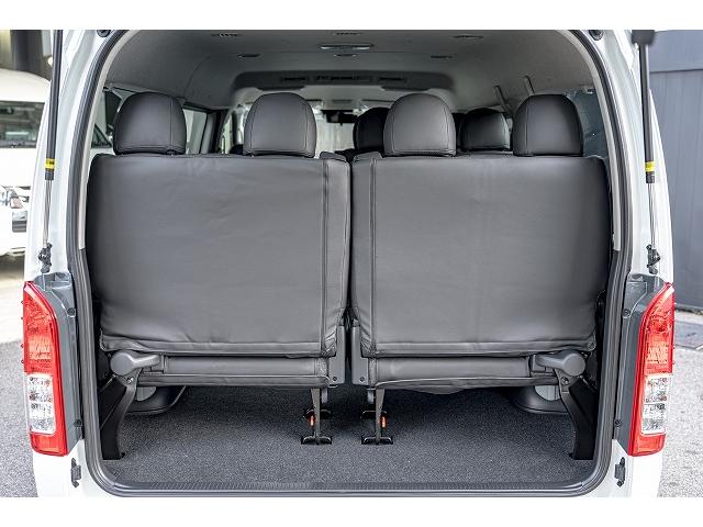 ハイエースワゴン ＧＬ　新車未登録／３ナンバー／１０人乗り／パノラミックビューモニター／デジタルインナーミラー／ＥＳＳＥＸアルミホイール／ローダウン／ＡＬＰＩＮＥ　ＢＩＧＸナビ／ＥＴＣ／電動スライドドア（42枚目）