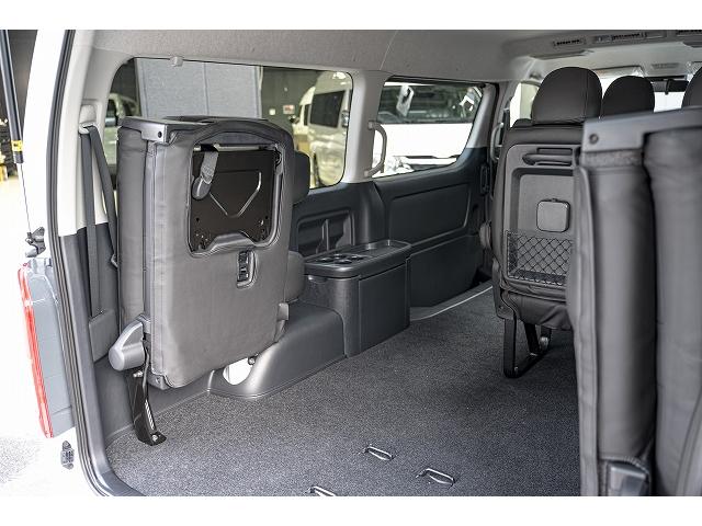 ハイエースワゴン ＧＬ　新車未登録／３ナンバー／１０人乗り／パノラミックビューモニター／デジタルインナーミラー／ＥＳＳＥＸアルミホイール／ローダウン／ＡＬＰＩＮＥ　ＢＩＧＸナビ／ＥＴＣ／電動スライドドア（46枚目）