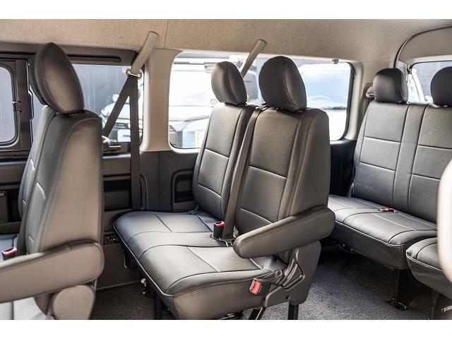 ハイエースワゴン ＧＬ　新車未登録／３ナンバー／１０人乗り／パノラミックビューモニター／デジタルインナーミラー／ＥＳＳＥＸアルミホイール／ローダウン／ＡＬＰＩＮＥ　ＢＩＧＸナビ／ＥＴＣ／電動スライドドア（52枚目）