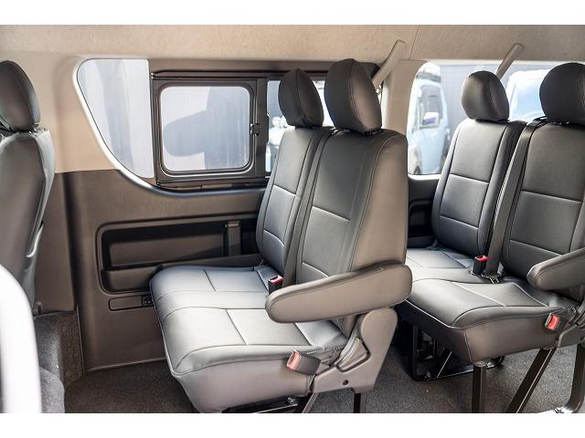 ハイエースワゴン ＧＬ　新車未登録／３ナンバー／１０人乗り／パノラミックビューモニター／デジタルインナーミラー／ＥＳＳＥＸアルミホイール／ローダウン／ＡＬＰＩＮＥ　ＢＩＧＸナビ／ＥＴＣ／電動スライドドア（53枚目）