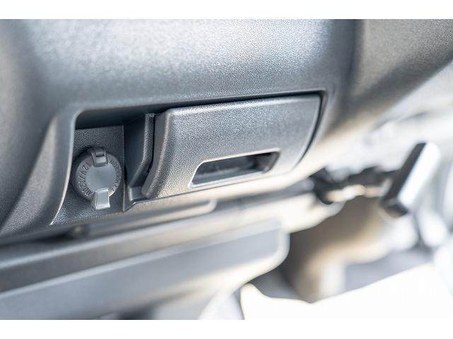 ハイエースワゴン ＧＬ　新車未登録／３ナンバー／１０人乗り／パノラミックビューモニター／デジタルインナーミラー／ＥＳＳＥＸアルミホイール／ローダウン／ＡＬＰＩＮＥ　ＢＩＧＸナビ／ＥＴＣ／電動スライドドア（63枚目）
