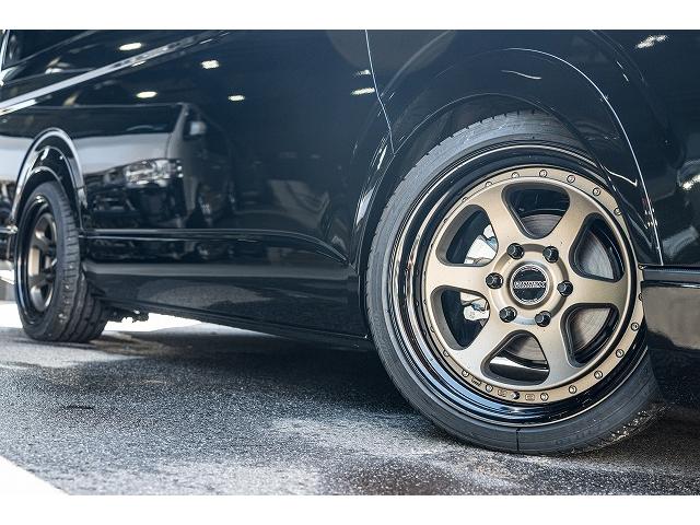 ハイエースワゴン ＧＬ　新車未登録／３ナンバー／１０人乗り／パノラミックビューモニター／デジタルインナーミラー／電動スライドドア／クリアランスソナー／ＥＳＳＥＸアルミホイール／ローダウン／（9枚目）