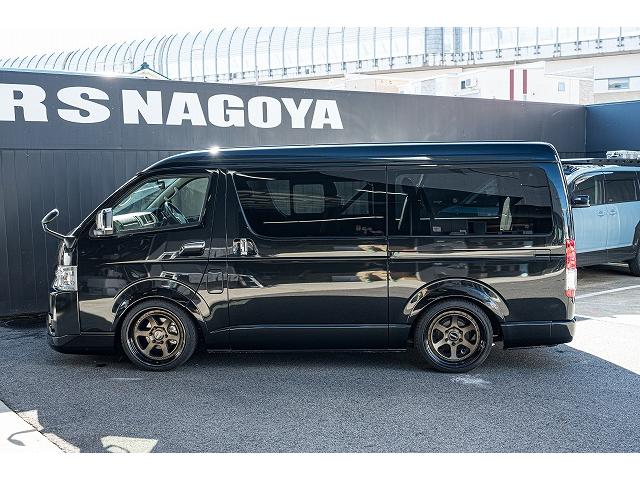 ハイエースワゴン ＧＬ　新車未登録／３ナンバー／１０人乗り／パノラミックビューモニター／デジタルインナーミラー／電動スライドドア／クリアランスソナー／ＥＳＳＥＸアルミホイール／ローダウン／（39枚目）
