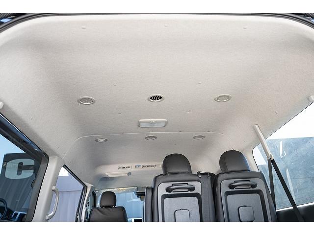 ハイエースワゴン ＧＬ　新車未登録／３ナンバー／１０人乗り／パノラミックビューモニター／デジタルインナーミラー／電動スライドドア／クリアランスソナー／ＥＳＳＥＸアルミホイール／ローダウン／（49枚目）