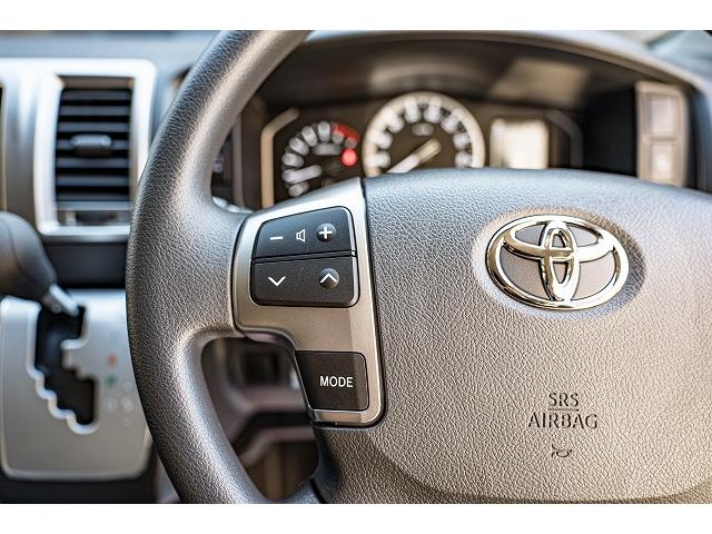 ハイエースワゴン ＧＬ　新車未登録／３ナンバー／１０人乗り／パノラミックビューモニター／デジタルインナーミラー／電動スライドドア／クリアランスソナー／ＥＳＳＥＸアルミホイール／ローダウン／（75枚目）