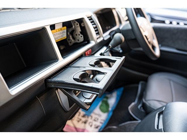 ハイエースワゴン ＧＬ　新車未登録／３ナンバー／１０人乗り／パノラミックビューモニター／デジタルインナーミラー／電動スライドドア／クリアランスソナー／ＥＳＳＥＸアルミホイール／ローダウン／（80枚目）