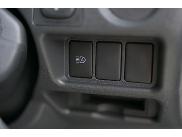 ハイエースバン ＤＸ　ＧＬパッケージ　パノラミックビューモニター／ＬＥＤヘッドライト／デジタルインナーミラー／Ｗエアコン／クリアランスソナー／１００Ｖ電源／ベッドキット／クラッツィオ　シートカバー（77枚目）