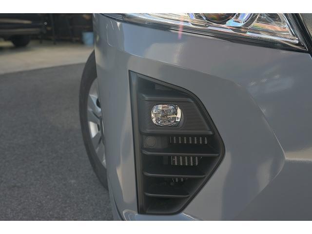 キャラバン ロンググランドプレミアムＧＸ　新車未登録／ディーゼル車／２ＷＤ／ベッドキット／ＡＬＰＩＮＥ　ＢＩＧＸナビ／ＥＴＣ２．０／ドライブレコーダー／クリアランスソナー／デジタルインナーミラー／パノラミックビューモニター（14枚目）