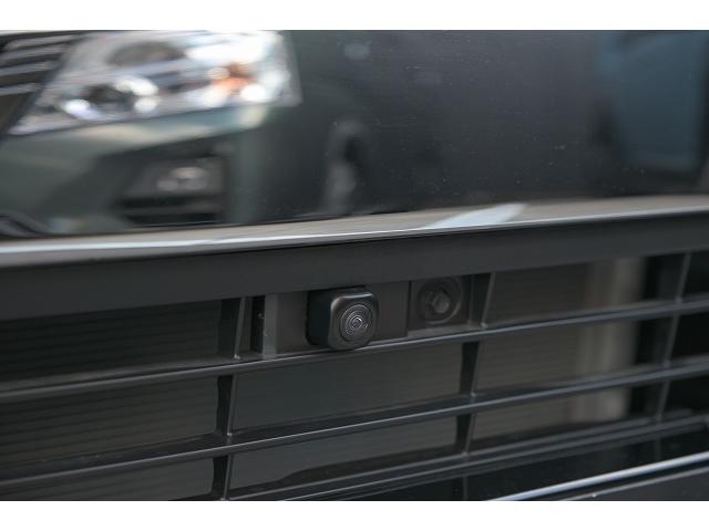 ハイエースワゴン ＧＬ　新車未登録／１０人乗り／３ナンバー／ベッドキット４ブラウン仕様／クリムソンディーンクロスカントリー　ホワイトリボンセット／ＲＩＶＡＩ　コーナーレンズカバー／ＣＬＡＳＳＩＣ　テールランプ／シートカバー（16枚目）